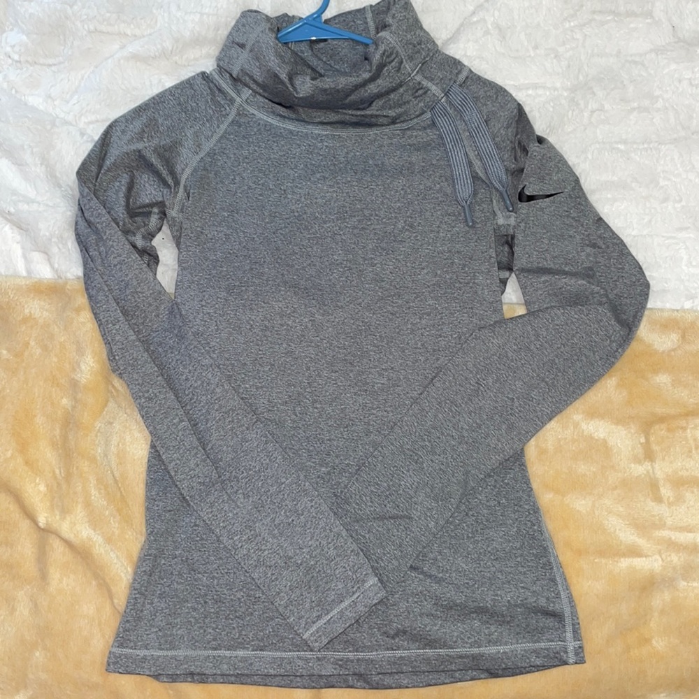Nike Women's Active Long Sleeve T-Shirt